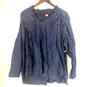 NWT Old Navy navy and silver stripe top